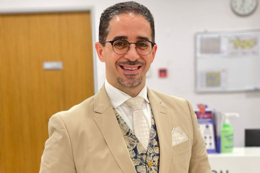 Dr. Mustafa